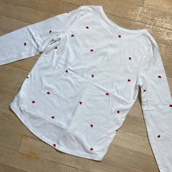 🌺 OLD NAVY Heart Print Softest Tee - Picture 5 of 7